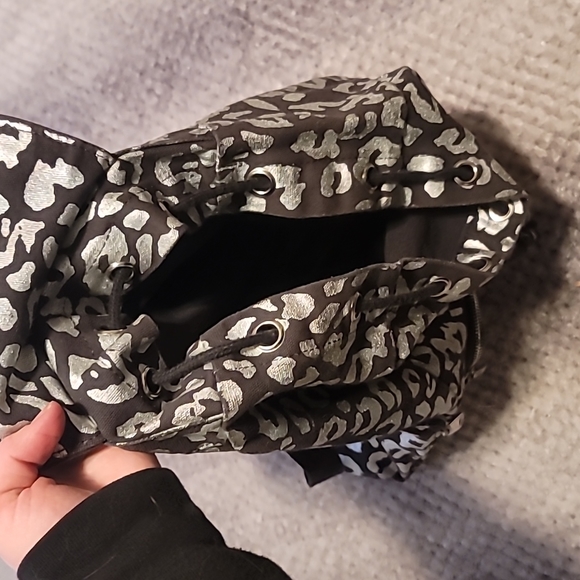 Pink Drawstring Backpack - Picture 5 of 9